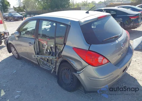 2010 Nissan Versa 1.8S z USA, uszkodzony, nr VIN 3N1BC1CP2AL412099